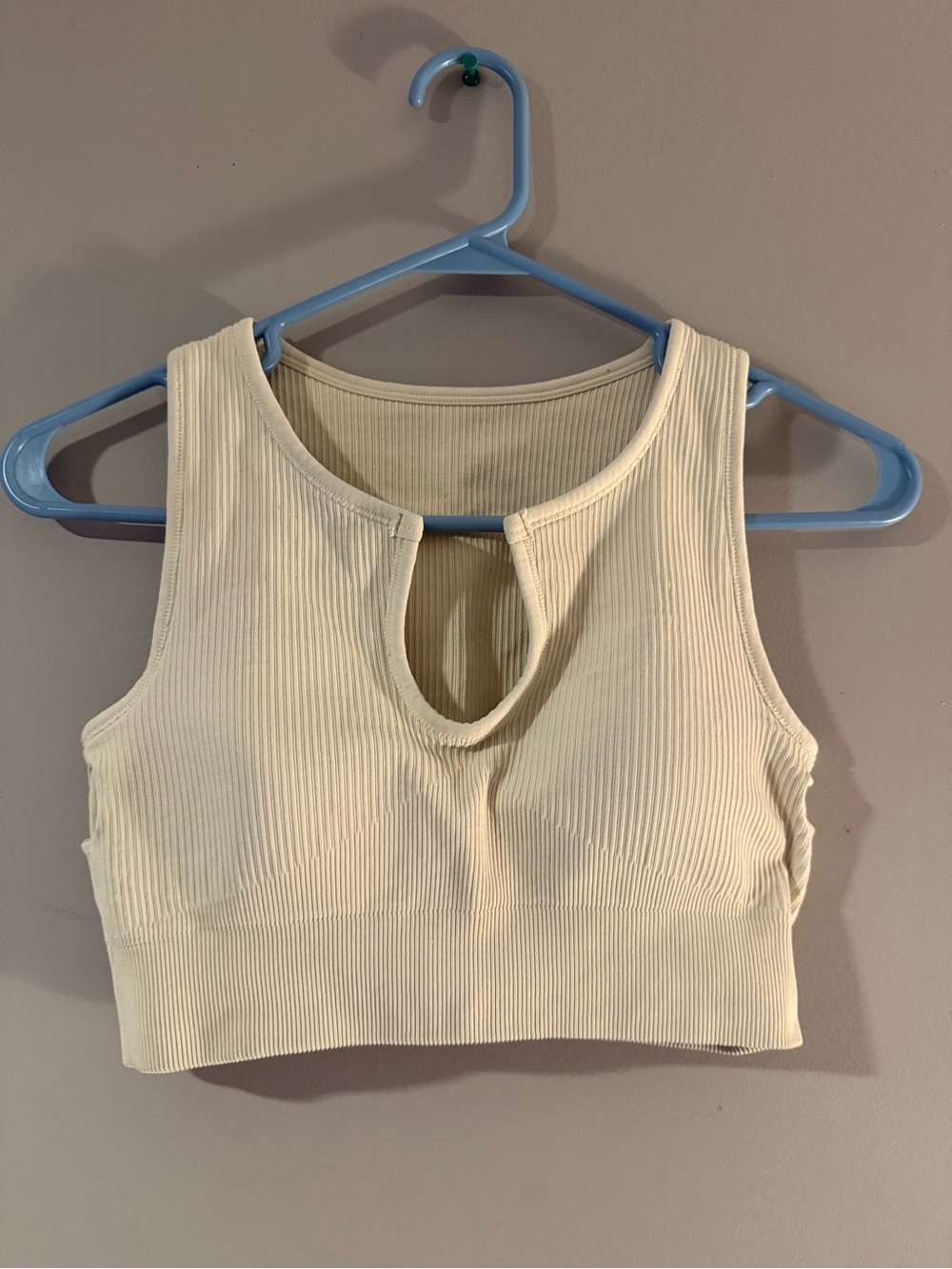 Ribbed Keyhole Crop Tank Top in Cream